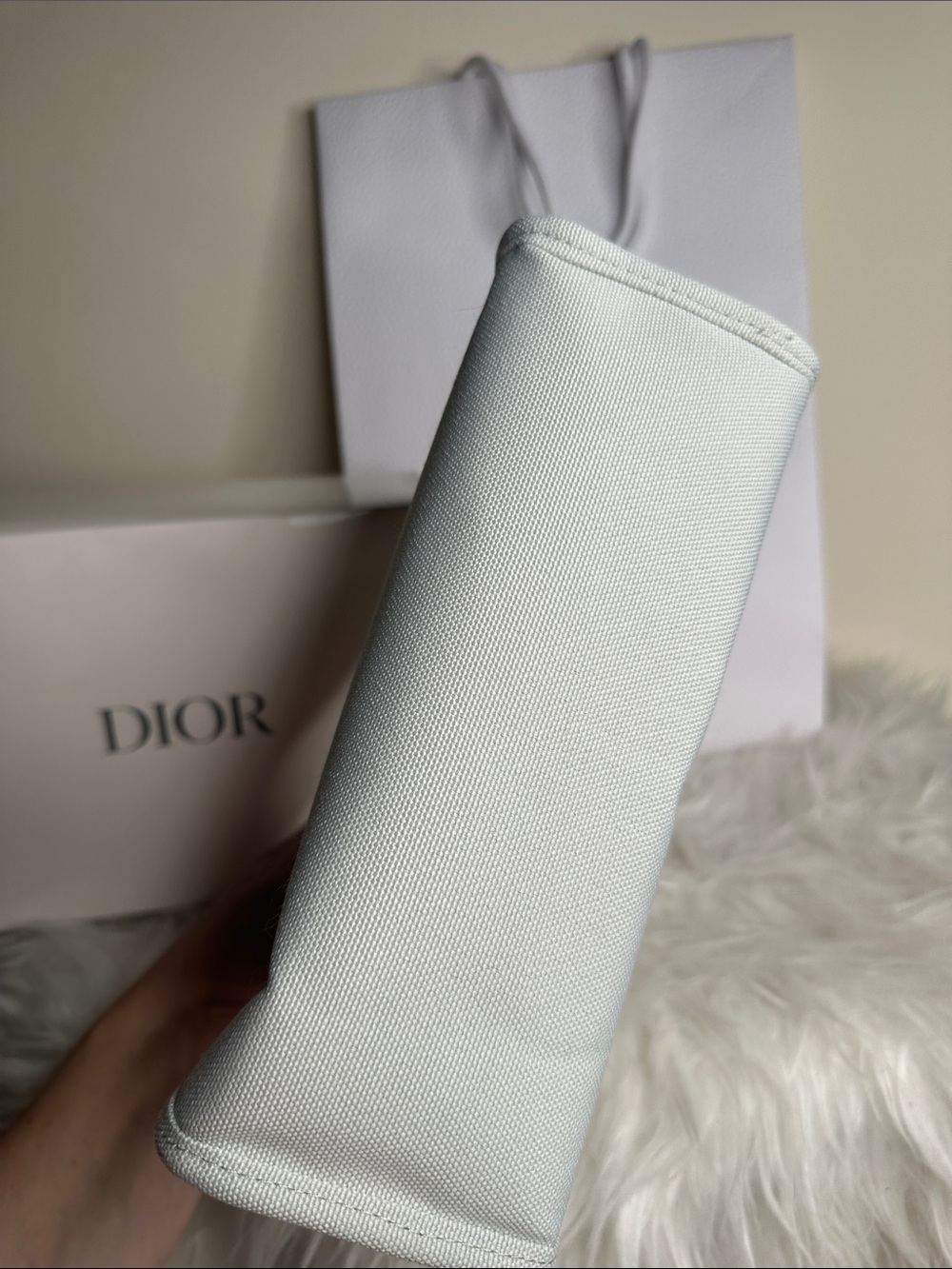 Dior Beauty Cosmetic Pouch - Picture 4 of 6